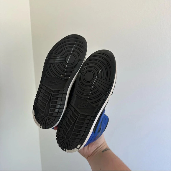 Jordan 1 Mid Hyper Royal Kids size 1 - Picture 5 of 6